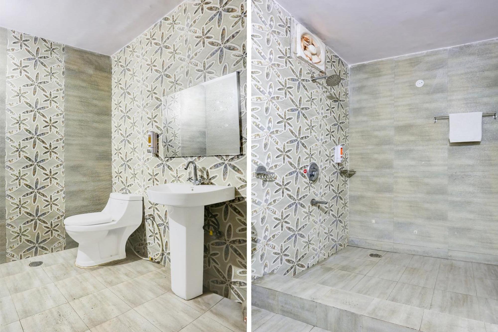 לודהיאנה Super Townhouse Haibowal Chowk מראה חיצוני תמונה