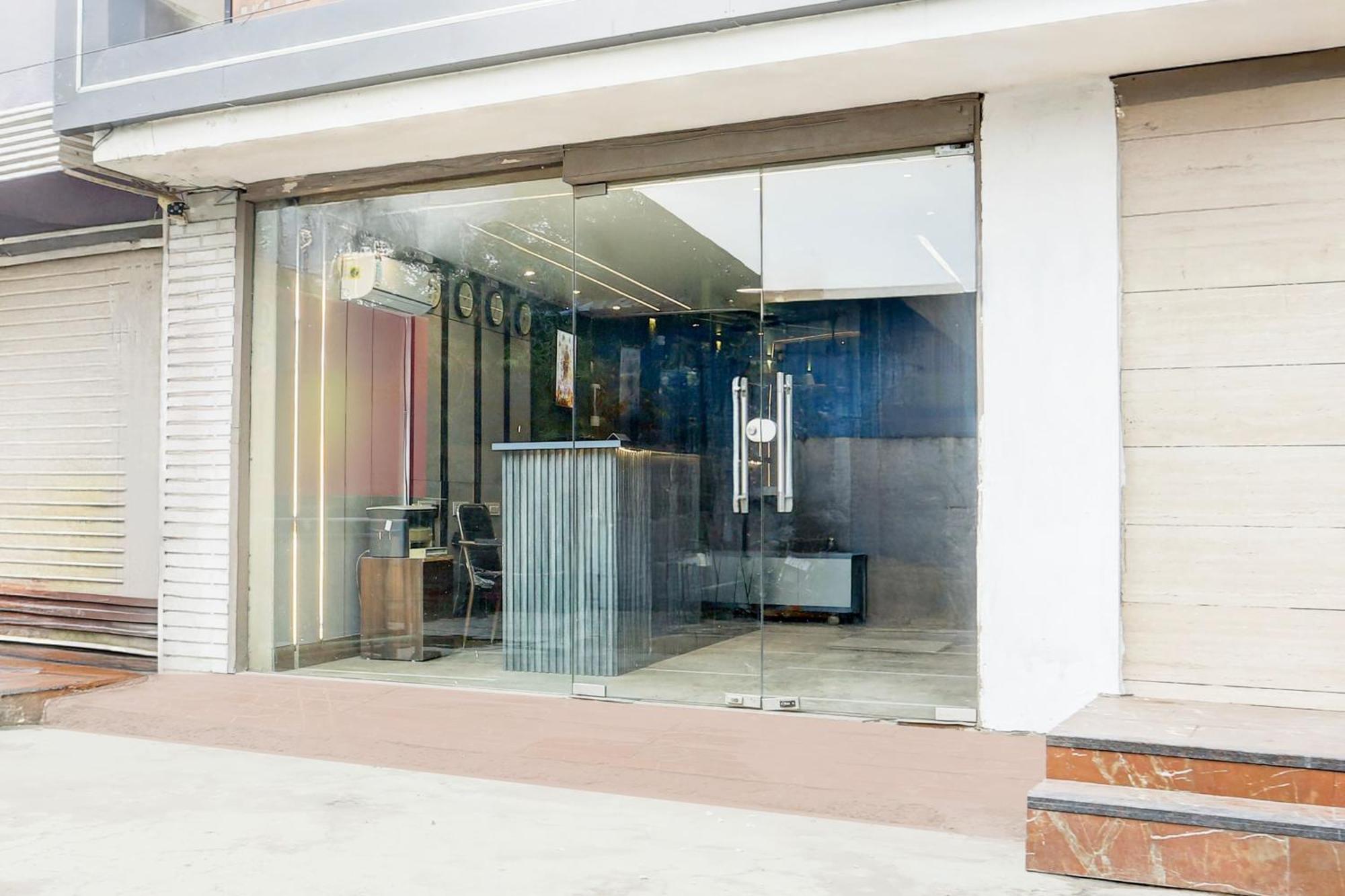 לודהיאנה Super Townhouse Haibowal Chowk מראה חיצוני תמונה